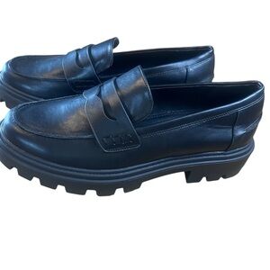 JF J.Ferrar Black Loafers